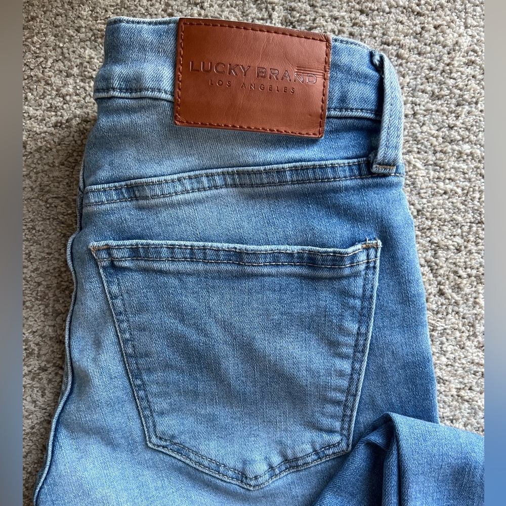 Lucky Jeans Size 2